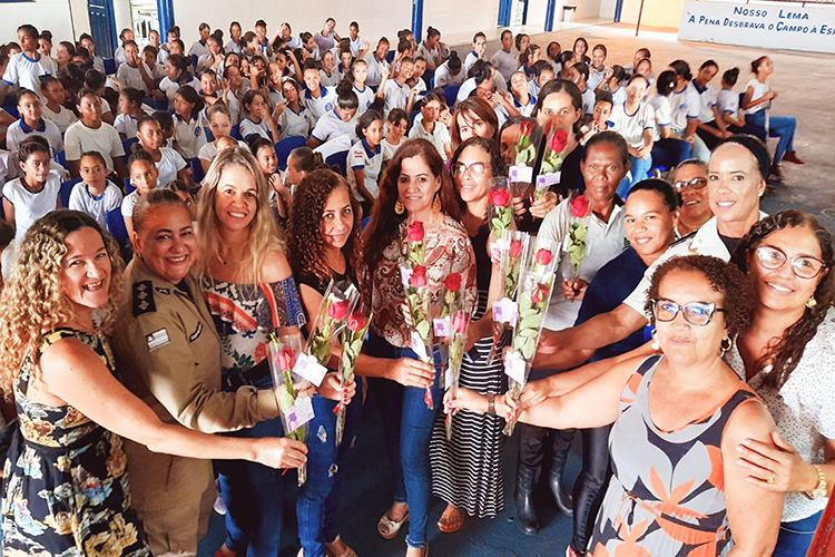 Major Da Cipm Professoras E Alunas S O Homenageadas No Dia Das