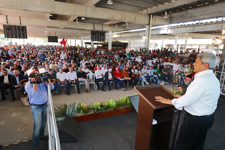 Brumóbile celebra 10 anos em Brumado com estilo refinado em móveis  planejados - Achei Sudoeste