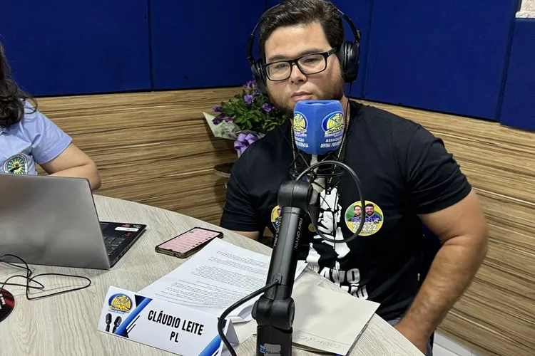 Brumado: Cláudio Leite é entrevistado pela Nova Vida FM após cancelamento de debate