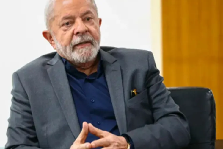 Lula diz que vai sancionar projeto que libera cassinos e jogos de azar