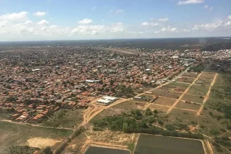 Vizinho é preso acusado de matar criança com pauladas na cabeça em Bom Jesus da Lapa