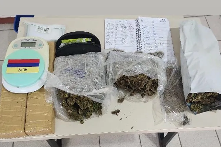 Vitória da Conquista: 4 kg de drogas são apreendidas após ação da Polícia Militar