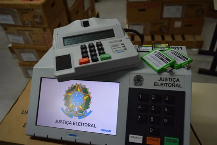 Partidos vão receber R$ 4,9 bilhões para campanha nas eleições municipais