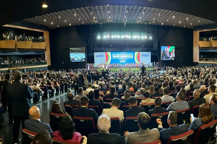 Encontro em Brasília acende expectativa de fortalecimento dos municípios baianos