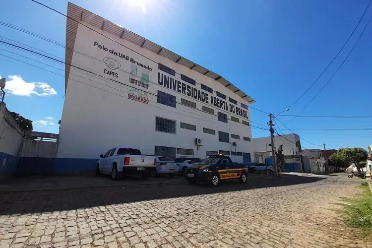 Uesb abre vagas para Computação e Robótica Educacional na UAB em Brumado