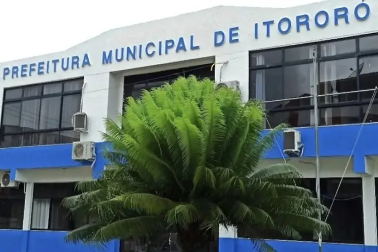 Prédio da prefeitura de Itororó é alvo de tentativa de incêndio