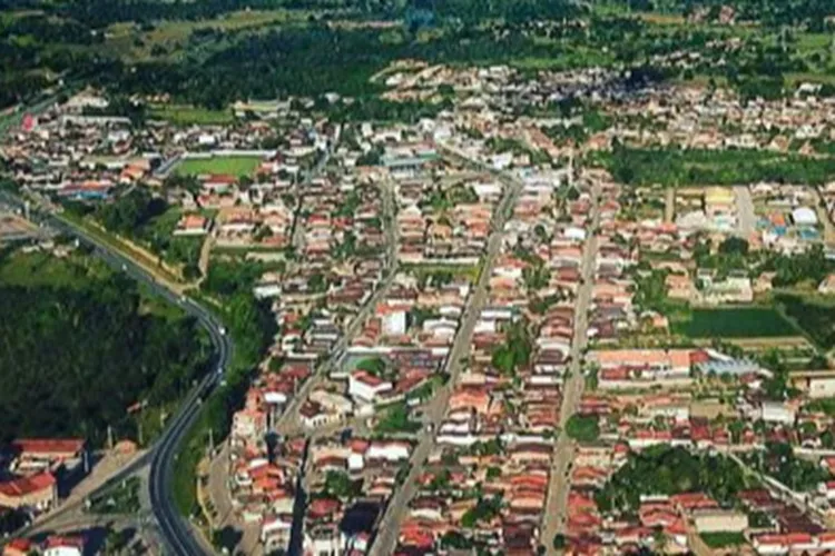 Município de Governador Mangabeira é obrigado a reabrir unidades de saúde