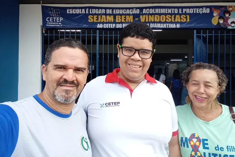 Jacobina: Estudante autista de escola pública é aprovado no Ifba