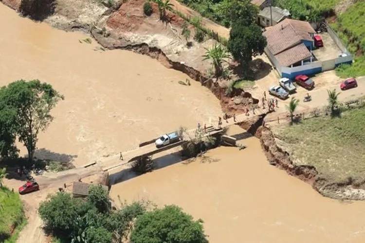 Em 10 anos, cidades da Bahia fizeram mais de 6 mil decretos emergenciais