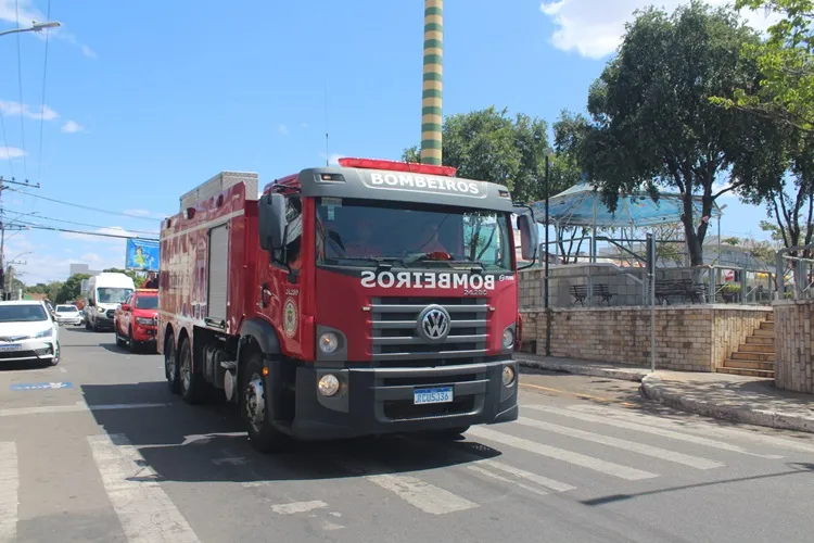 Base do corpo de bombeiros recebe efetivo e viaturas para atender região de Brumado