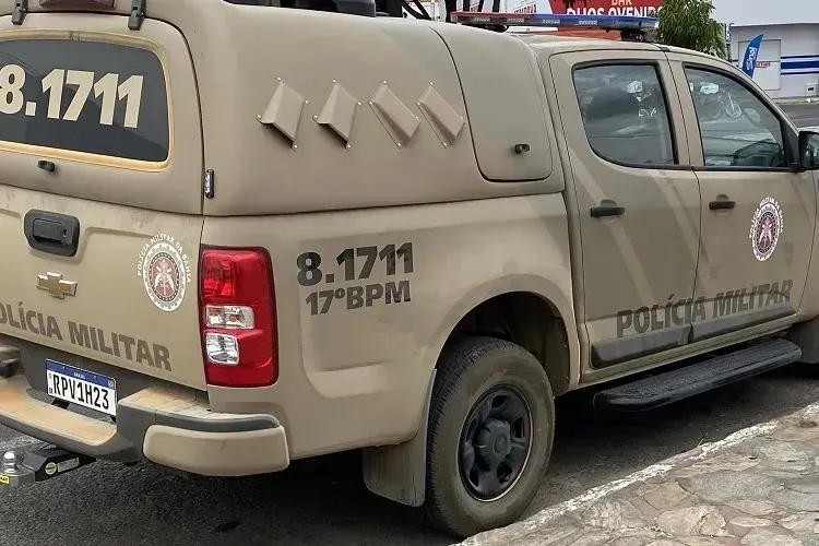 Homem é preso embriagado após agredir o pai de 75 anos em Palmas de Monte Alto