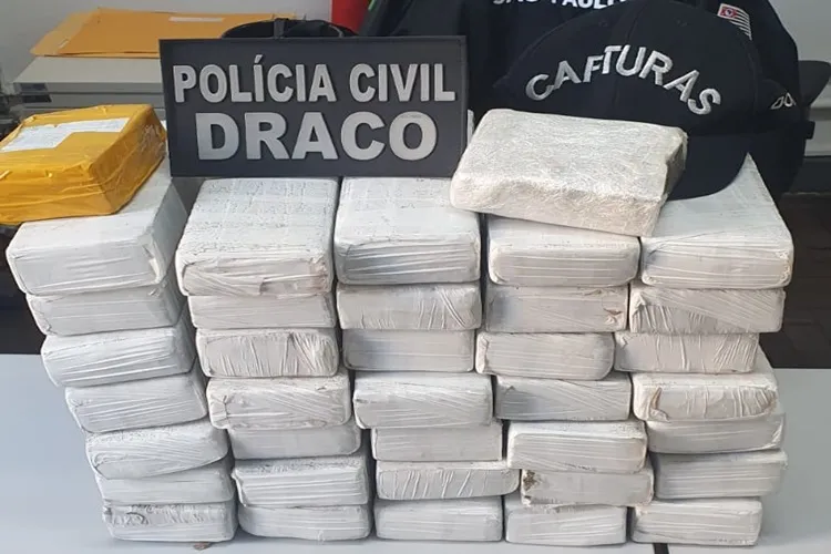 Liderança do tráfico em Feira de Santana é preso em São Paulo com 35 kg de maconha