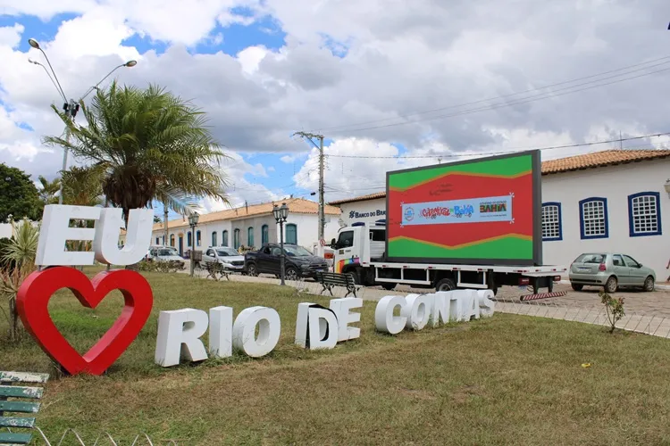 Prefeito dá as boas-vindas ao lançamento do carnaval do interior em Rio de Contas