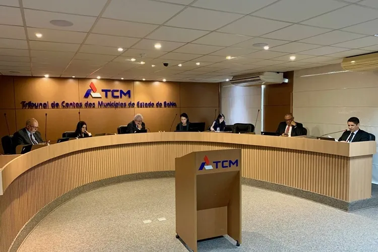 TCM acata denúncia contra o ex-prefeito de Jequié