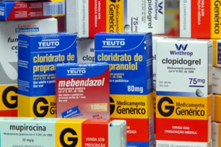 Preço de medicamentos genéricos pode cair mais de 50%, diz Ipea