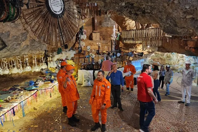 20º BBM debate protocolos de emergências da gruta de Bom Jesus da Lapa