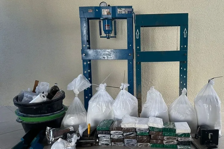 Laboratório de droga com 40 kg de cocaína é descoberto em Feira de Santana