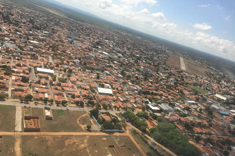 MPF pede suspensão de obras em área quilombola em Bom Jesus da Lapa