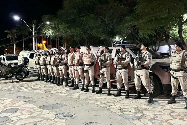 Tudo na paz nos carnavais de Candiba e Guanambi, exalta comandante da PM