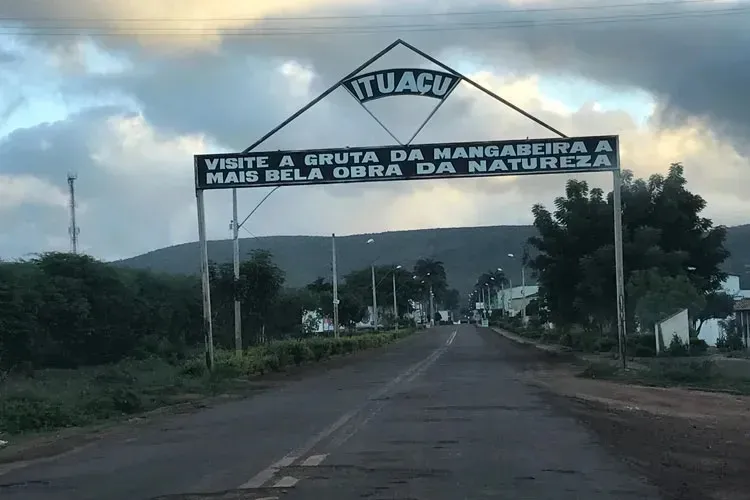 Justiça determina remoção de enquete veiculada em período vedado em Ituaçu