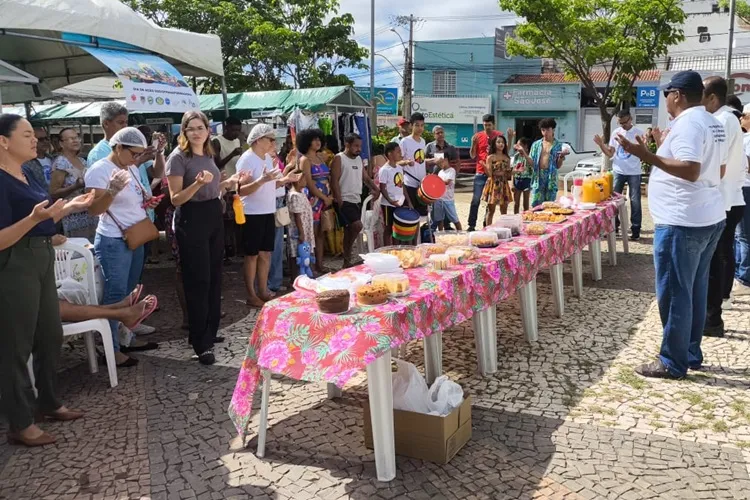 Brumado: Paróquia Bom Jesus promove ação em alusão ao Dia Mundial dos Pobres