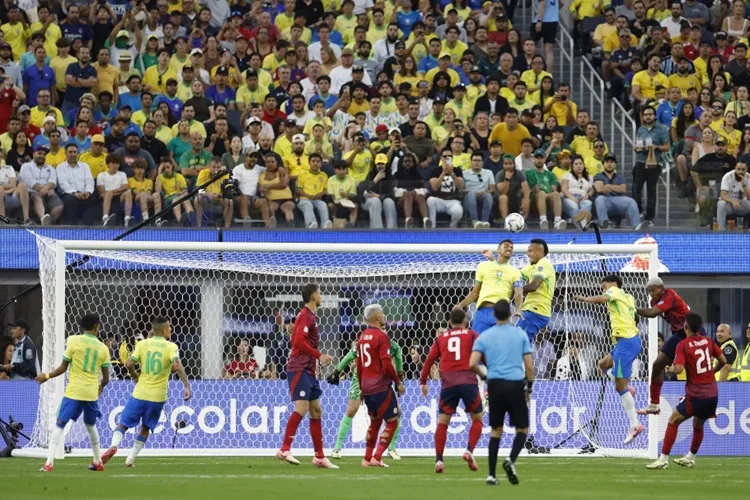 Brasil fica no 0 a 0 com a Costa Rica em estreia na Copa América