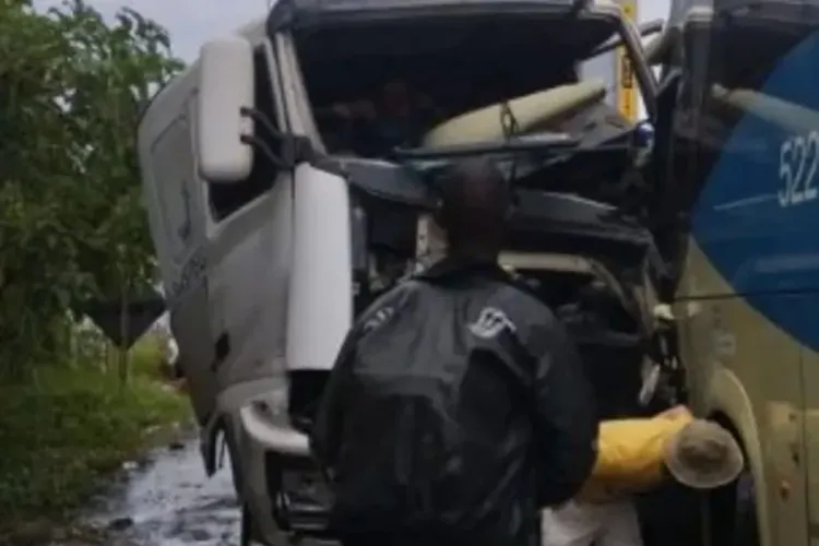 Dois acidentes com ônibus da Novo Horizonte são registrados no sul da Bahia