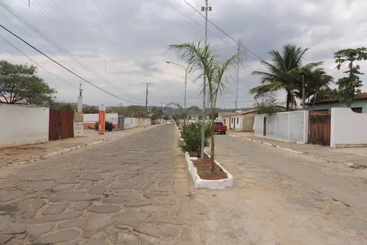 Justiça determina retirada imediata de vídeo com propaganda eleitoral em Rio de Contas