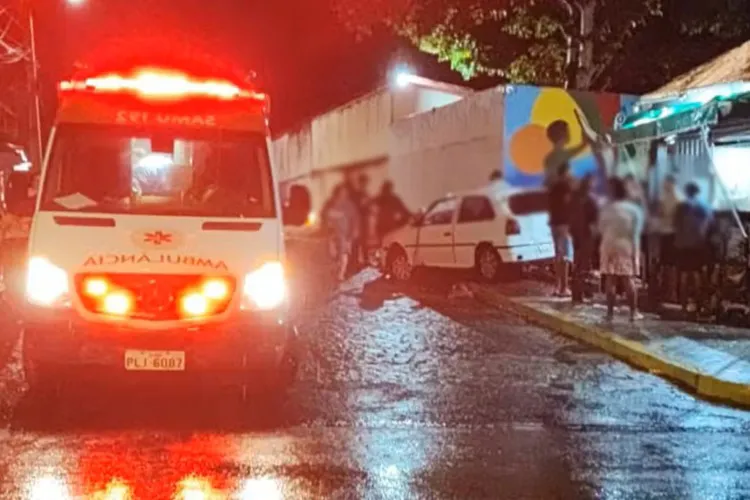 Ipiaú: Homem sem habilitação atropela três pessoas em trailer de lanches