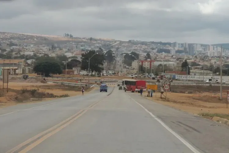 Vitória da Conquista: Idoso é preso após esfregar genitália em passageira de ônibus