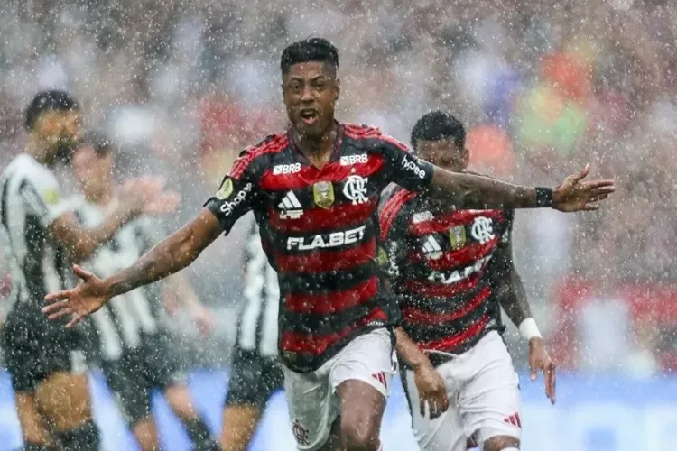 Bruno Henrique brilha, Flamengo vence Botafogo e conquista a Supercopa