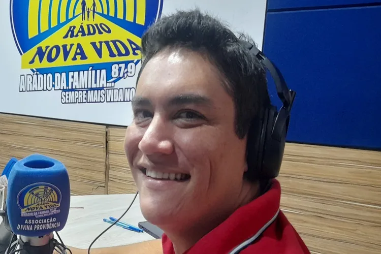 Eleições 2024: Nova Vida FM faz sabatina com o candidato Guilherme Bonfim em Brumado