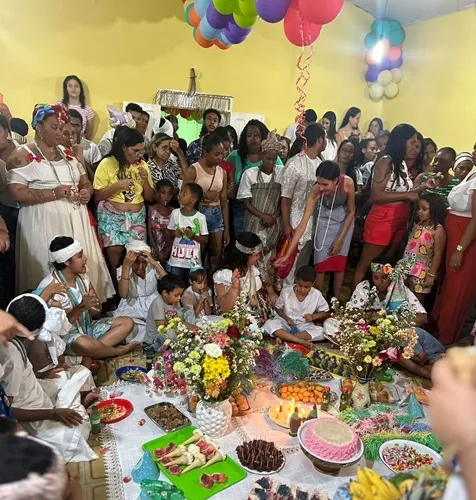 Tradicional caruru de Dona Rita abre as homenagens a Cosme e Damião em Brumado