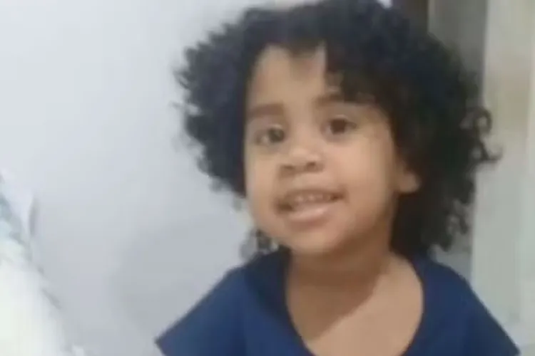 Menina de 3 anos morre engasgada com pão e mingau em Vitória da Conquista