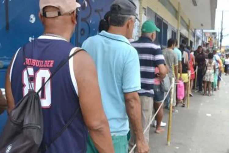 Aumento de preços leva baianos a buscar restaurantes populares em Salvador