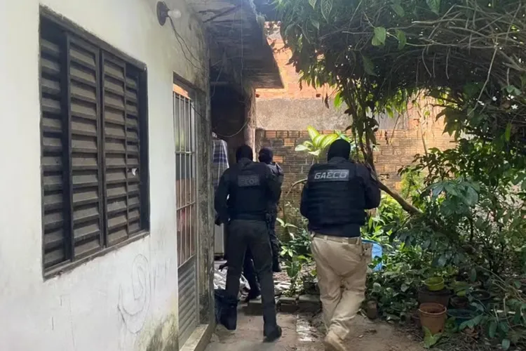 Quatro policiais penais são presos suspeitos de corrupção e organização criminosa