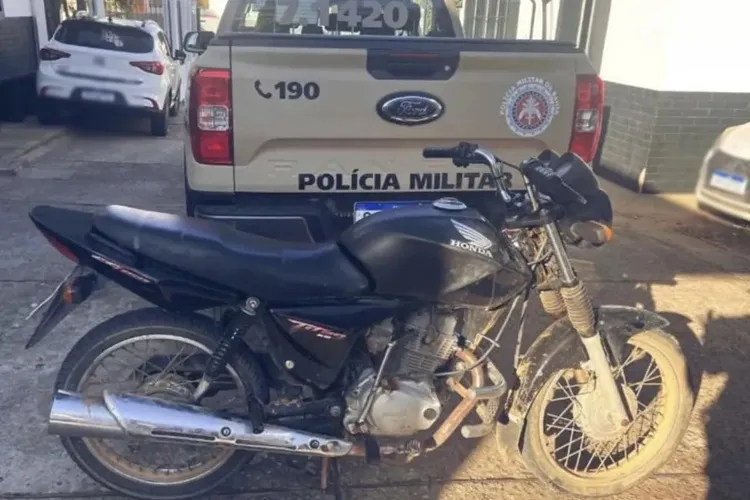 Tanhaçu: Polícia Rodoviária Estadual recupera motocicleta roubada na BA-142