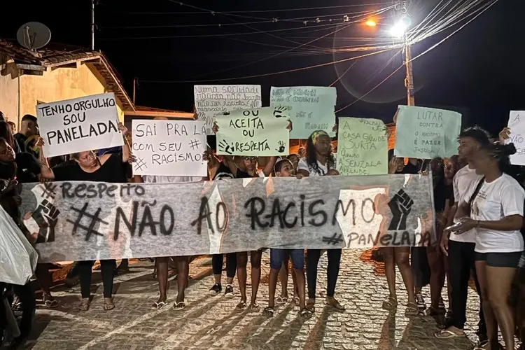 Moradores de Rio de Contas promovem ato de protesto contra racismo