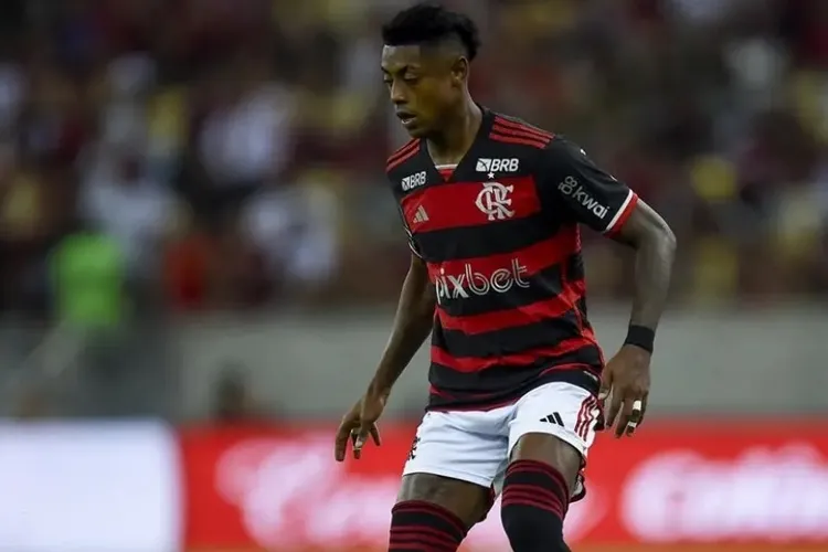 Bruno Henrique, do Flamengo, é alvo de operação da PF que investiga manipulação