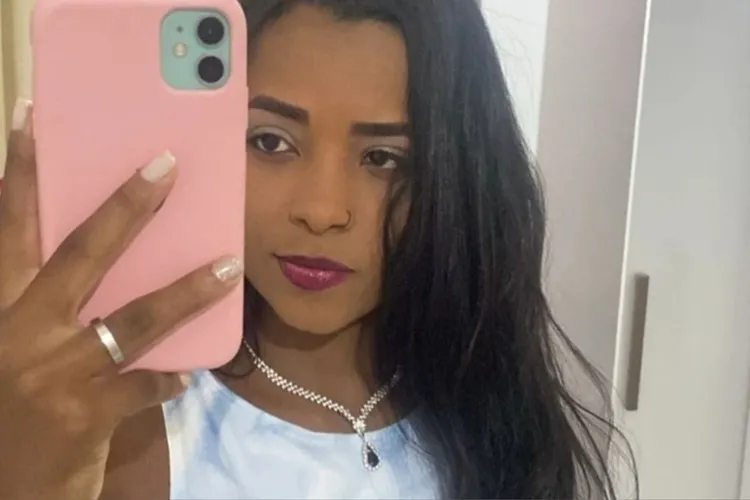 Jovem de 23 anos é morta na frente do marido durante assalto em Salvador