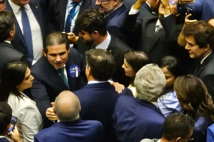 Hugo Motta se elege presidente da Câmara dos Deputados