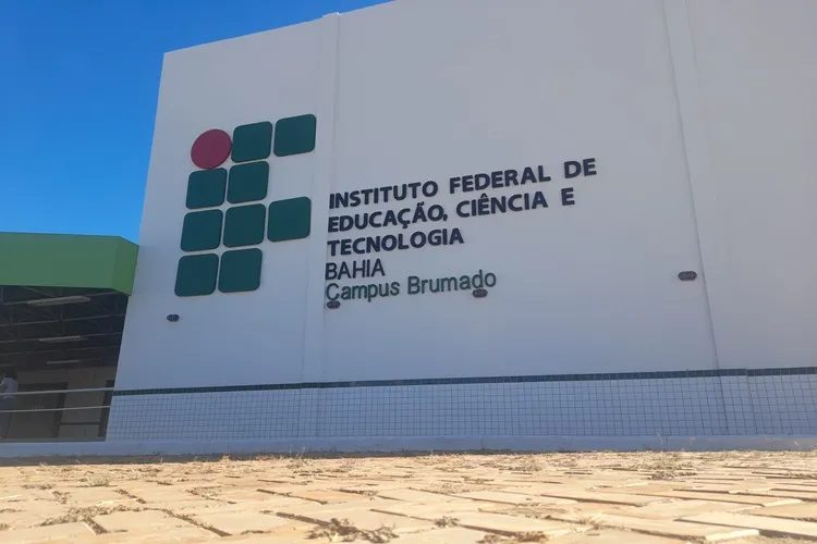 Brumado: IFBA retorna ano letivo após 90 dias de paralisação de greve