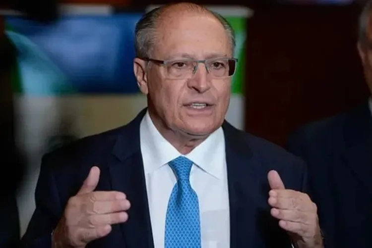 Geraldo Alckmin: 'Não tem razão Brasil ter a 2ª maior taxa de juro mundial'