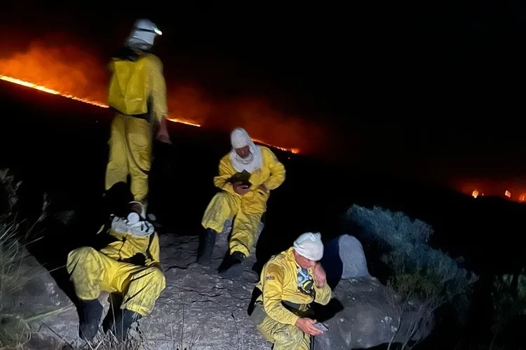 Vídeo: Incêndio destrói mata nativa entre Rio de Contas e Livramento de Nossa Senhora