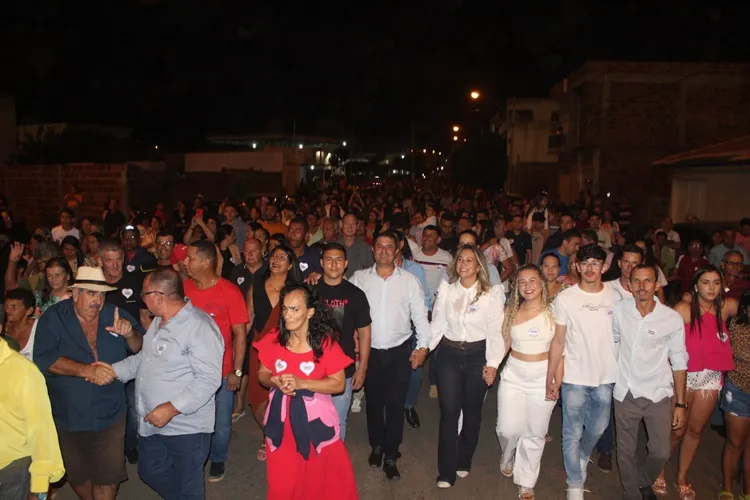Malhada de Pedras: Beto de Preto Neto arrasta multidão em lançamento de pré-candidatura