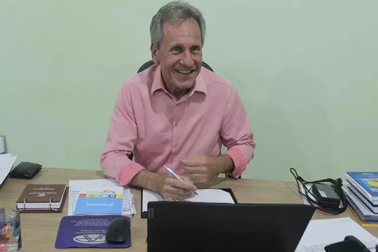 Prefeito de Dom Basílio anuncia pavimentação de vias na comunidade de Várzea Funda