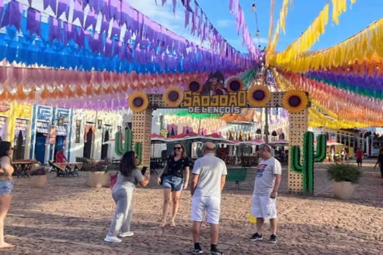 Festas juninas da Bahia recebem turistas do Brasil e do exterior