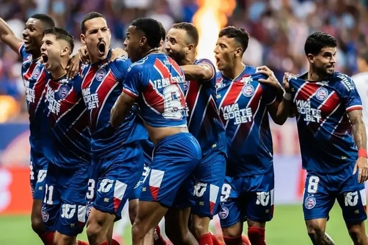 Bahia vence o Vitória e larga na frente na final do Baianão