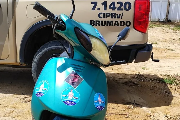 Anagé: 2ª CIPRv recupera motocicleta com restrição de roubo na BA-262