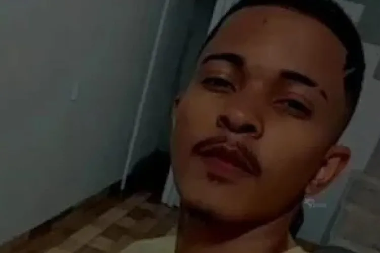 Jovem de 19 anos é morto a tiros em Bom Jesus da Lapa